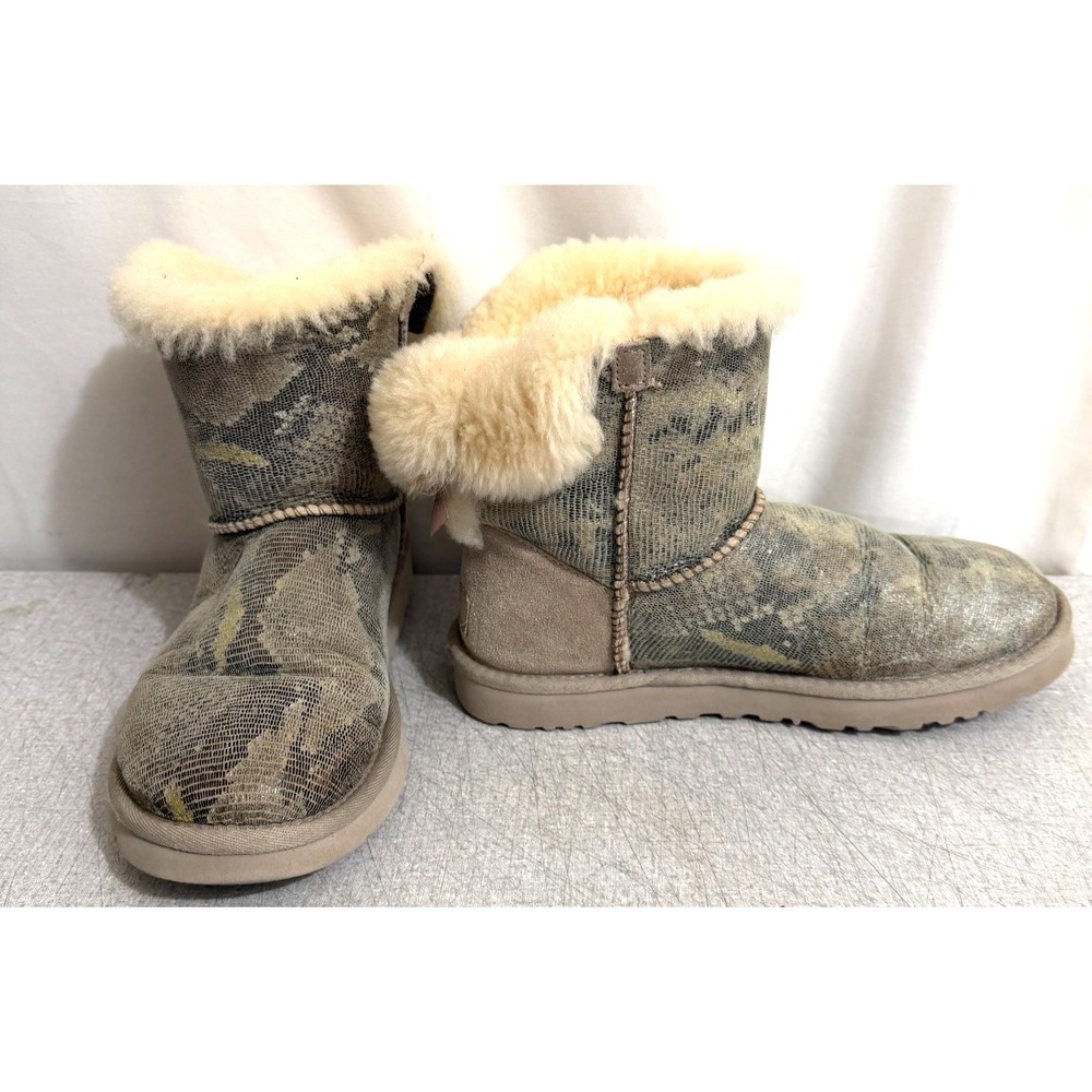 UGG Baily Mini Bow Beige Snakeskin Short Suede Boots US Size 7